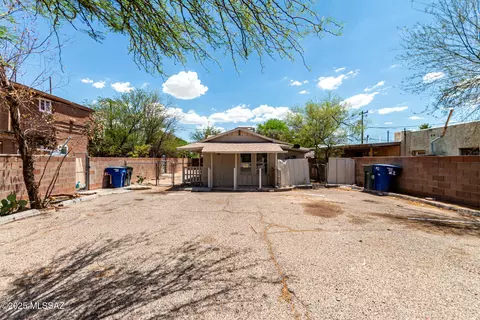 31 W President St, Tucson, AZ 85714