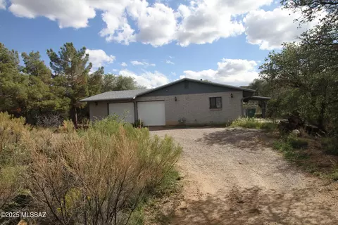 181 W Oak Hills Dr, Oracle, AZ 85623