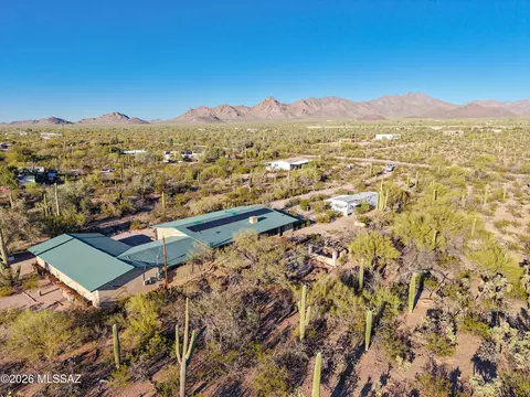 1551 N Sandario Rd, Tucson, AZ 85743
