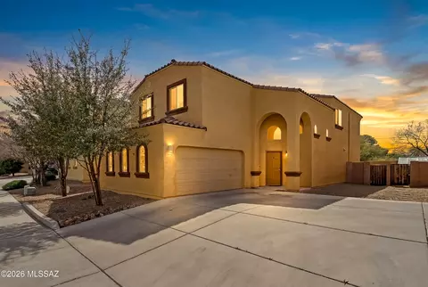 8878 E Abrams Loop, Tucson, AZ 85710