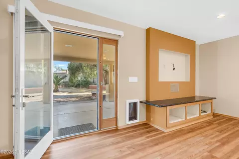 Living - 7940 E Constant Pl, Tucson, AZ 85730 photo 9 of 12