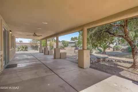 Exterior - 7940 E Constant Pl, Tucson, AZ 85730 photo 5 of 7