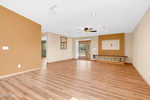 Living - 7940 E Constant Pl, Tucson, AZ 85730 photo 6 of 12