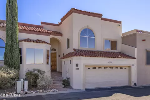 6552 N Turnberry Dr, Tucson, AZ 85718