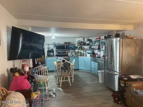 636 E Di Di Anne Dr, Benson, AZ 85602 photo 4