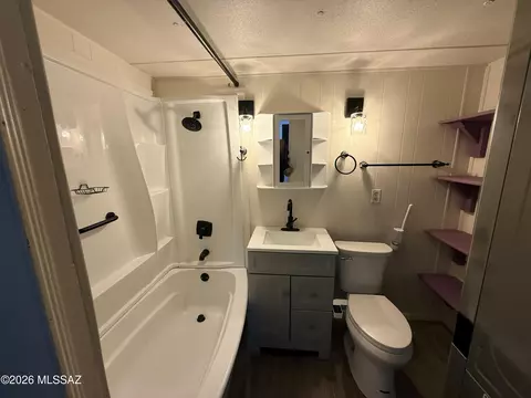 636 E Di Di Anne Dr, Benson, AZ 85602 photo 6