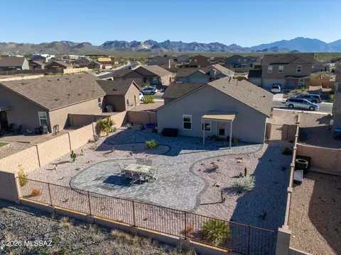 Exterior - 8801 E Canyon Walnut Way, Vail, AZ 85641 photo 6 of 11