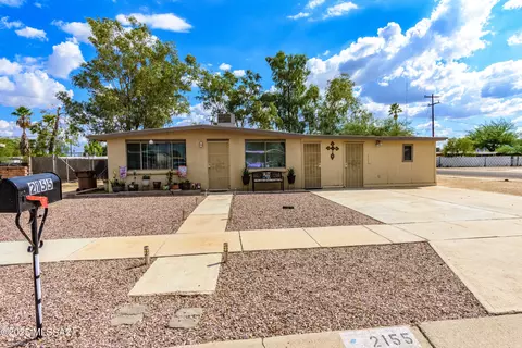 2155 W Calle Cusco, Tucson, AZ 85705
