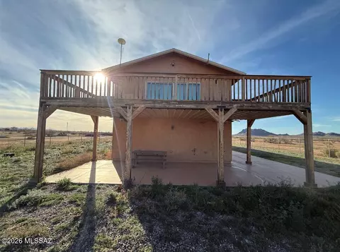 35723 S Amalia Rd, Eloy, AZ 85131