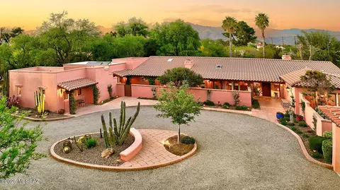 2850 N Santa Ynez Pl, Tucson, AZ 85715