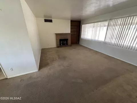 Living - 5233 E 7th St, Tucson, AZ 85711 photo 1 of 1