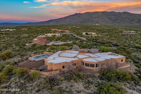 4130 S Saguaro Path Ct, Tucson, AZ 85730