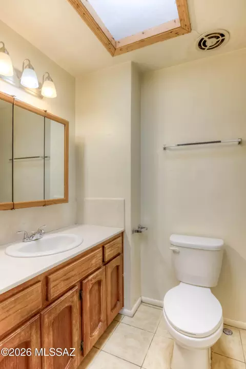 Bath - 6101 E 20th St, Tucson, AZ 85711 photo 2 of 2