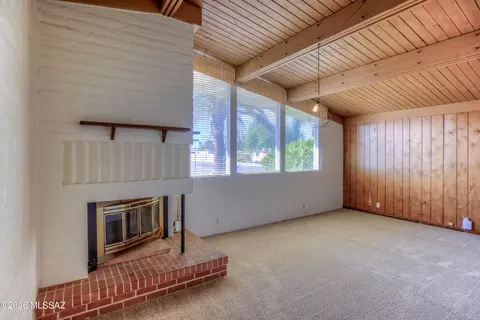 Living - 6101 E 20th St, Tucson, AZ 85711 photo 2 of 4