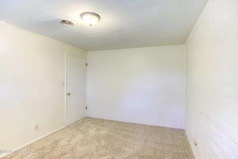 Bedroom - 6101 E 20th St, Tucson, AZ 85711 photo 4 of 8