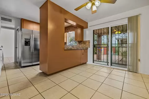Kitchen - 3201 E Fairmount St, Tucson, AZ 85716 photo 2 of 4