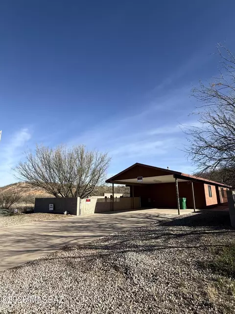 118 E Santa Cruz St, Huachuca City, AZ 85616
