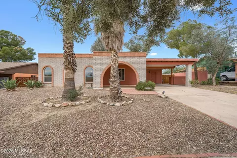 8163 N Suwannee Dr, Tucson, AZ 85741