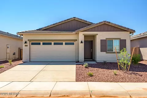 21933 E Pebbles Ave, Red Rock, AZ 85145