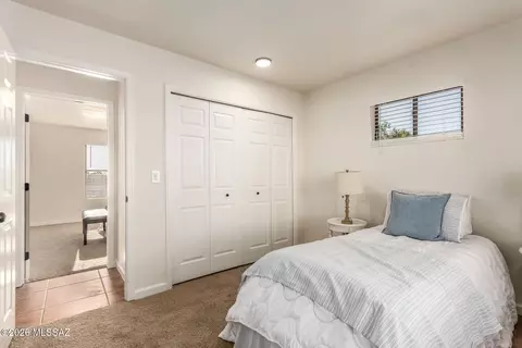 Bedroom - 10580 E Observatory Dr, Vail, AZ 85641 photo 8 of 9