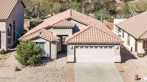 168 W Calle Patio Lindo, Sahuarita, AZ 85629