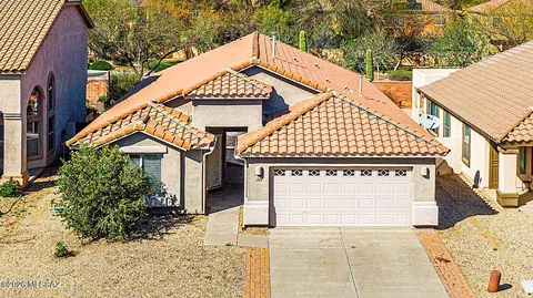 168 W Calle Patio Lindo, Sahuarita, AZ 85629
