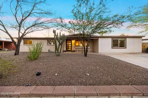 4723 N Maddux Ave, Tucson, AZ 85704