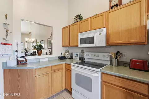 Kitchen - 7730 E 35th St, Tucson, AZ 85710 photo 3 of 4