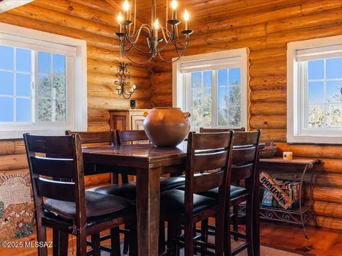 Dining - 26 Pronghorn Ln, Elgin, AZ 85611 photo 2 of 2