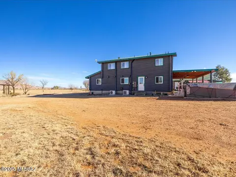 Exterior - 26 Pronghorn Ln, Elgin, AZ 85611 photo 5 of 6