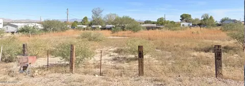 658 Elm St, Benson, AZ 85602 photo 3
