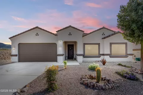 315 W Aberdeen St, Vail, AZ 85641