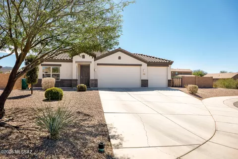 535 W Grantham St, Vail, AZ 85641