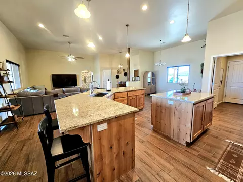 1271 E Fenway Dr, Benson, AZ 85602 photo 21