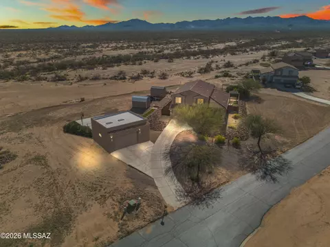 18053 S Mccone Ct, Sahuarita, AZ 85629