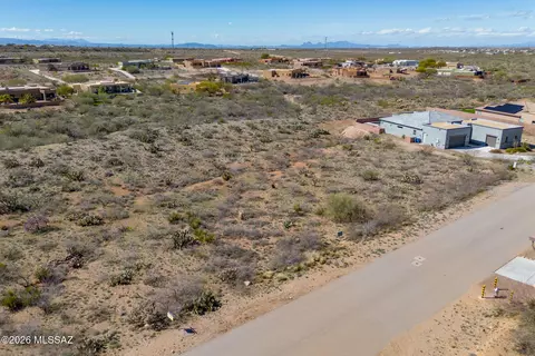 13460 S Rockhouse Canyon Trl, Vail, AZ 85641