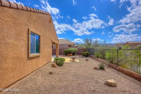 Exterior - 660 S Willis Ray Ave, Vail, AZ 85641 photo 3 of 6