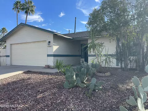 2661 W Fieldbrook Dr, Tucson, AZ 85741