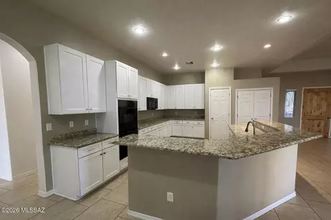 Kitchen - 2921 Edward Ln, Vail, AZ 85641 photo 1 of 3