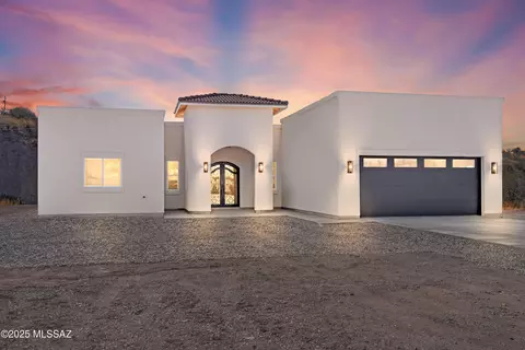 1144 Paseo Matamoros, Rio Rico, AZ 85648
