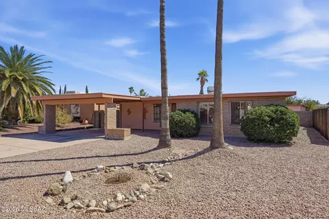 2749 S Pace East Dr, Tucson, AZ 85730