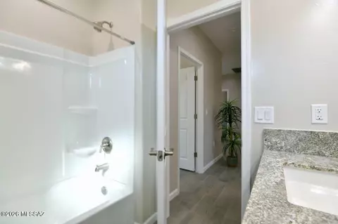 Bath - 1091 N Vail View Rd, Vail, AZ 85641 photo 7 of 8