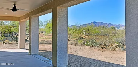 Exterior - 1091 N Vail View Rd, Vail, AZ 85641 photo 4 of 5