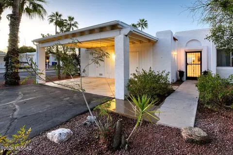4840 E Fort Lowell Rd #H, Tucson, AZ 85712