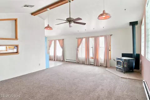 Living - 2505 W Arcadia Ln, Willcox, AZ 85643 photo 5 of 6