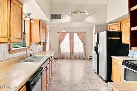 Kitchen - 2505 W Arcadia Ln, Willcox, AZ 85643 photo 1 of 3