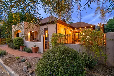 230 S Herbert Ave, Tucson, AZ 85701