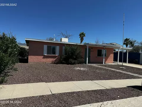 9890 E Celeste Dr, Tucson, AZ 85730