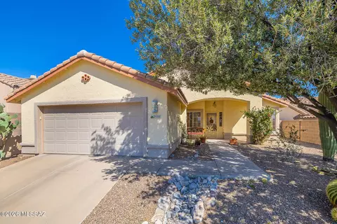 2550 W Tom Watson Dr, Tucson, AZ 85742