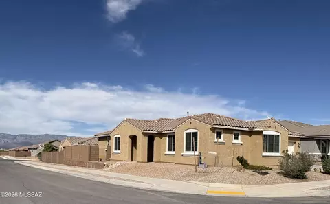 9709 E Holbert Trl, Tucson, AZ 85747